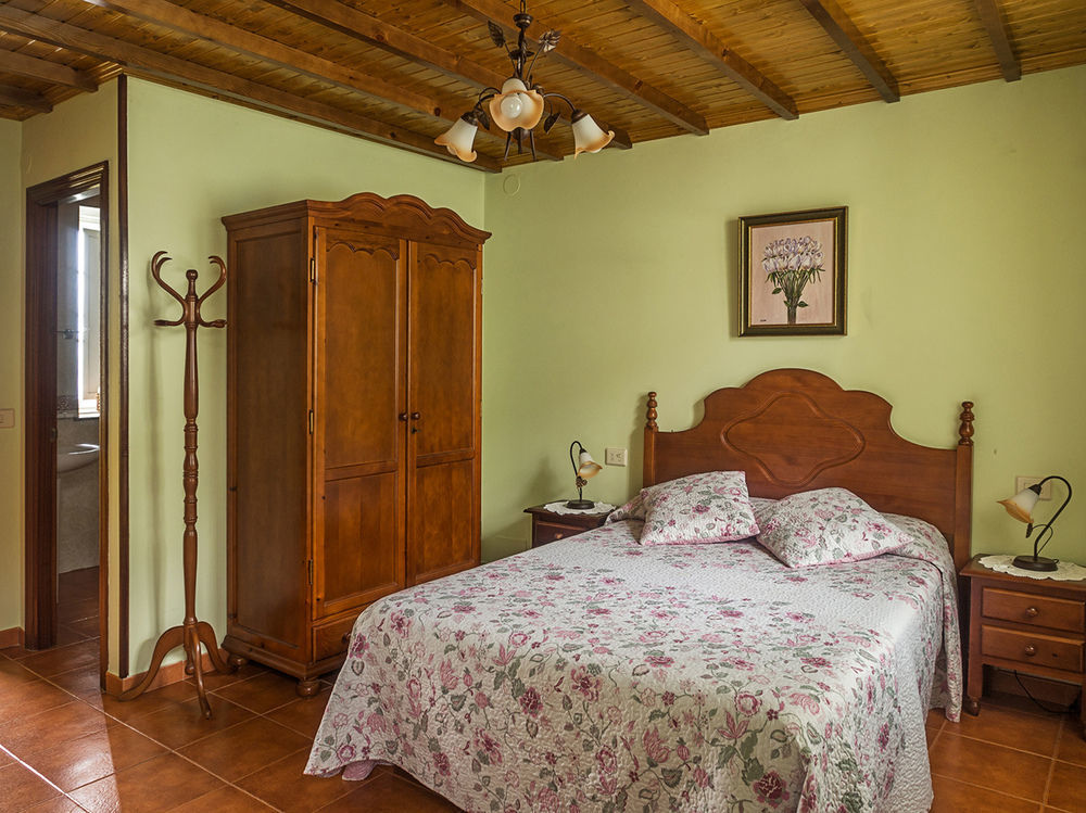 Pension Casa Elena Reinante ภายนอก รูปภาพ