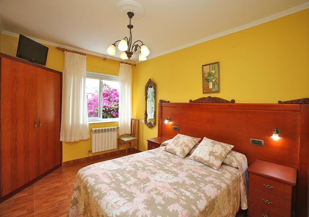 Pension Casa Elena Reinante ภายนอก รูปภาพ